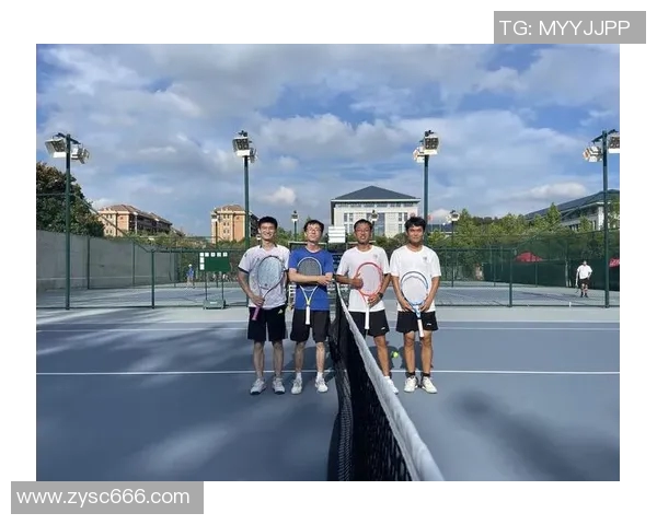 南京网球队比赛经验深度对比分析与提升策略探讨