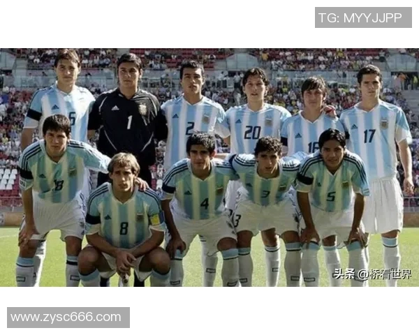 大哨牙足球明星的传奇之路与辉煌成就揭秘 大哨牙足球明星的传奇之路与辉煌成就揭秘