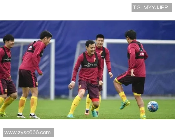 成都篮球队防守反击策略分析与战术得失探讨